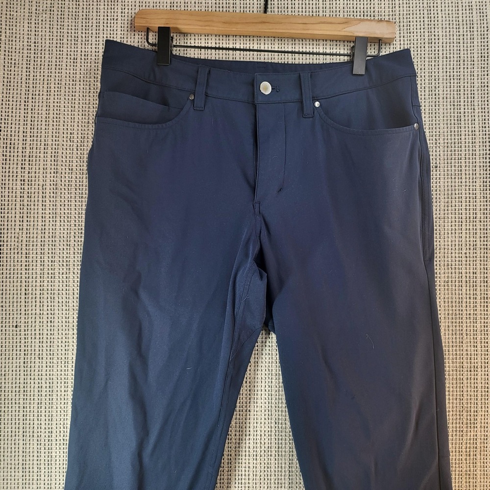 Lululemon ABC Pants Mens Navy Blue Five Pocket Stretch Tech‎ Slim Straight